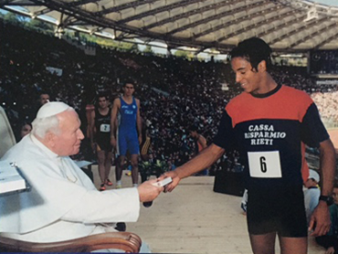Howe e quella stretta di mano con Wojtyla